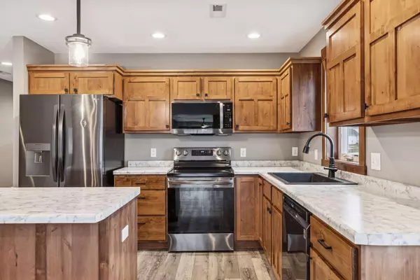 River Falls, WI 54002,2870 Coventry Circle