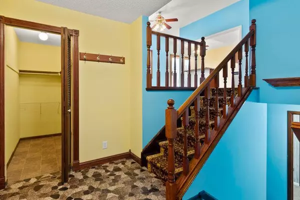 5416 Brookdale DR N, Brooklyn Park, MN 55443