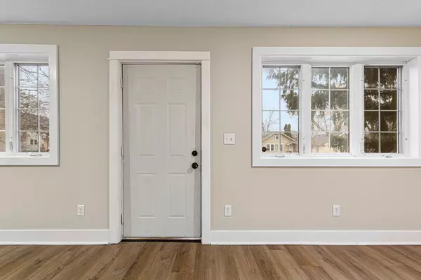 Austin, MN 55912,605 10th AVE NW