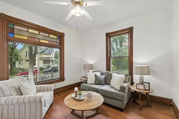 Saint Paul, MN 55102,697 Tuscarora AVE