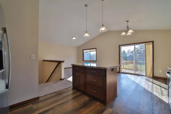 Brainerd, MN 56401,978 York Crt