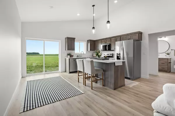 Moorhead, MN 56560,2533 38th AVE S