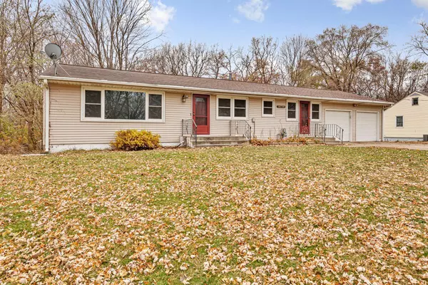 Prior Lake, MN 55372,16750 Anna TRL SE