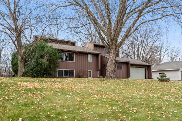 Inver Grove Heights, MN 55076,2390 75th ST E