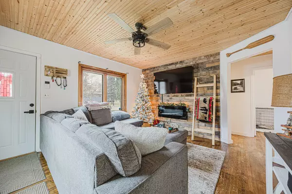 Fargo, ND 58103,1545 15th ST S