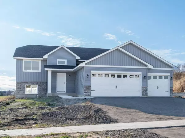 536 Winkler TRL N, Cologne, MN 55322