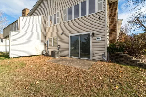 Burnsville, MN 55337,1621 W 140th ST