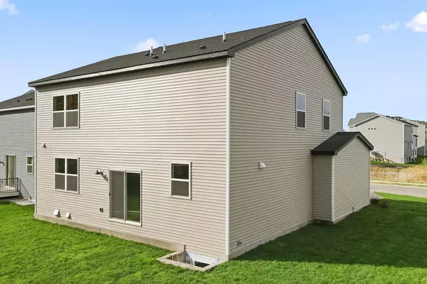 Waconia, MN 55387,1801 Charleston LN