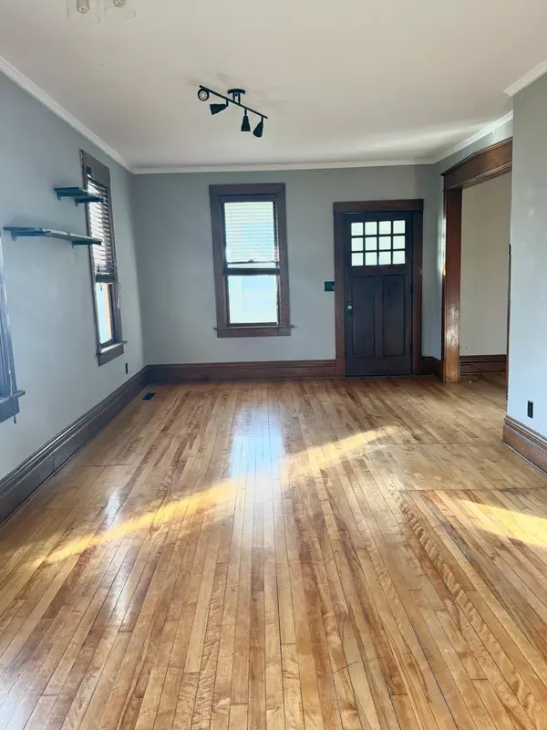 Forest Lake, MN 55025,507 2nd AVE SW