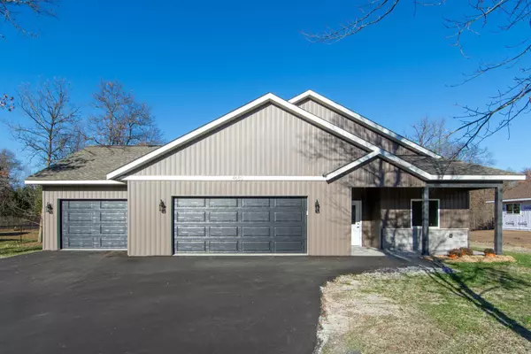 4680 Cedar Scenic RD, Baxter, MN 56425