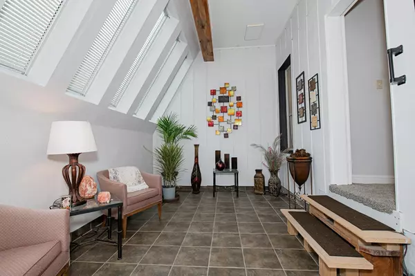 Winona, MN 55987,1010 W Wabasha ST