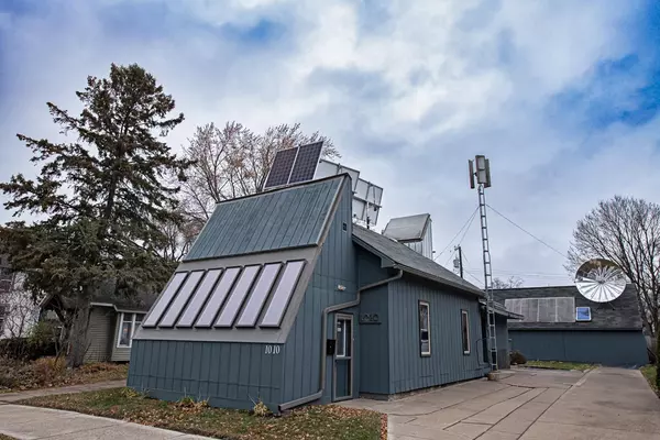 1010 W Wabasha ST, Winona, MN 55987