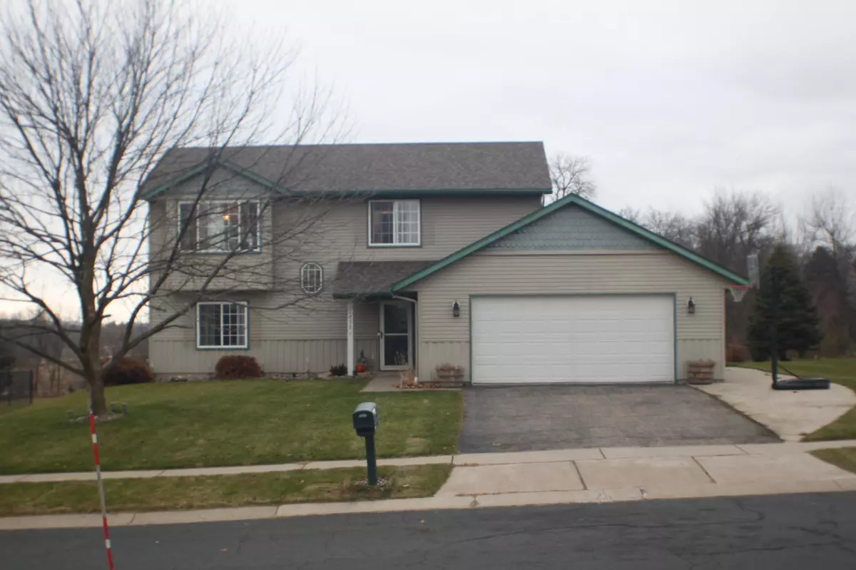 Pine Island, MN 55963,1252 N Pine DR NE