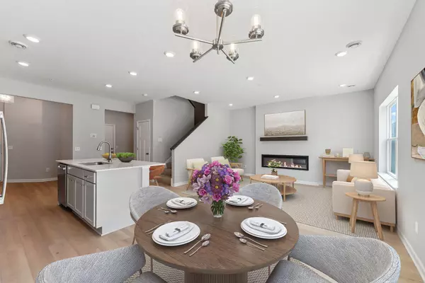 10328 Birchwood CIR, Victoria, MN 55318