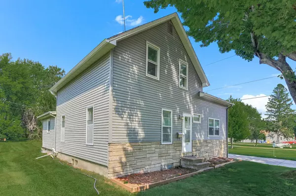 Amery, WI 54001,146 South ST W