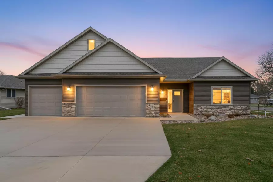 1100 19th AVE SW, Austin, MN 55912