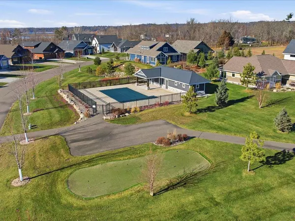 East Gull Lake, MN 56401,1219 Harbor PL