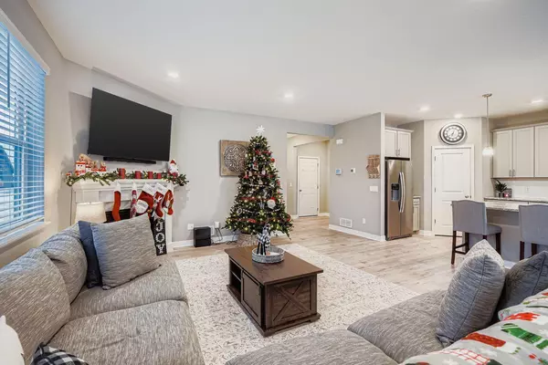 Rosemount, MN 55068,13627 Applewood TRL