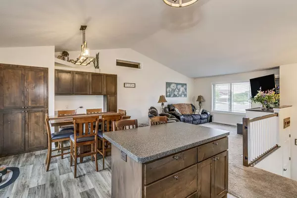 North Branch, MN 55056,37621 Hawthorne AVE