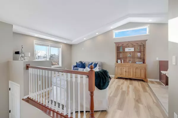 Mayer, MN 55360,5160 Harvest Curve