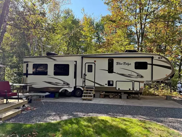 H2 Lot 18 Pathfinder Village #H2, Hinckley, MN 55037