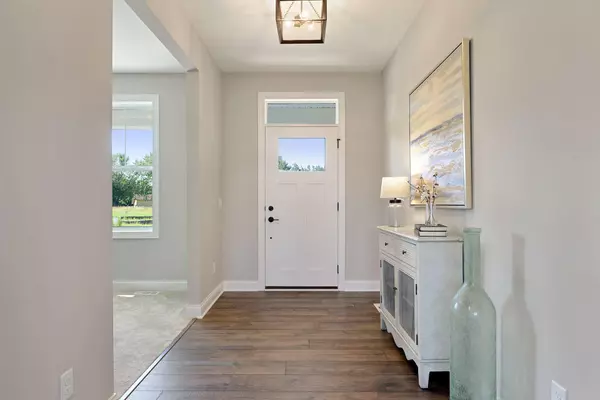 Minnetrista, MN 55331,4577 Sunset LN