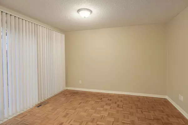 Saint Paul, MN 55107,38 Winona ST W