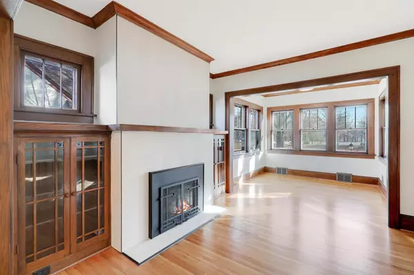 Minneapolis, MN 55406,4212 Nawadaha BLVD