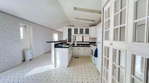 Corcoran, MN 55340,7800 Maple Hill RD #b11