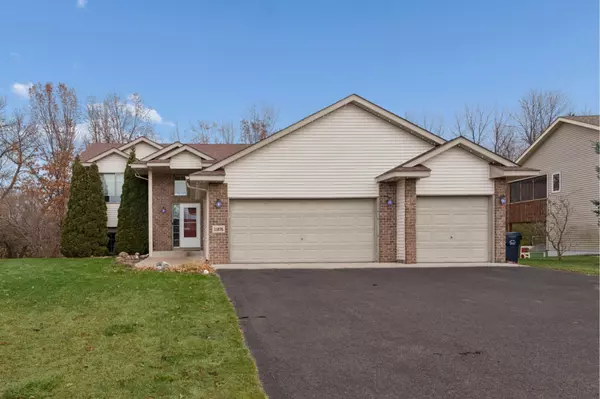 Lindstrom, MN 55045,11876 N Meadow Curve