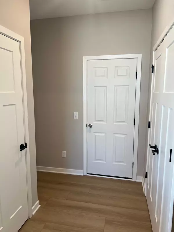 Blaine, MN 55449,12584 Erskin ST NE