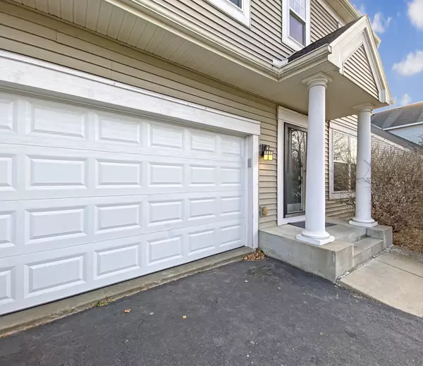 Chaska, MN 55318,2397 Molnau CT