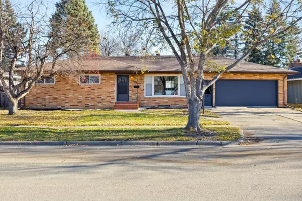 1708 3rd ST S, Moorhead, MN 56560