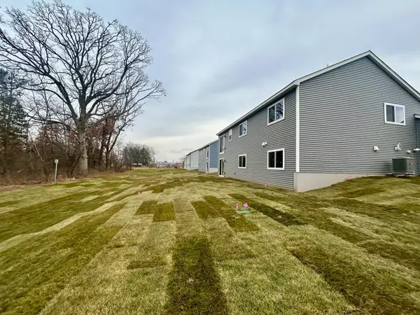 North Branch, MN 55056,6640 Granby ST