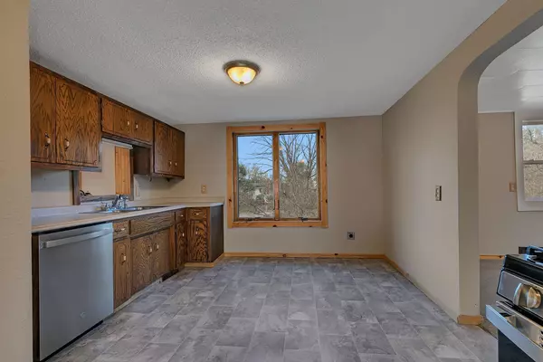 New London Twp, MN 56273,6150 193rd AVE NE