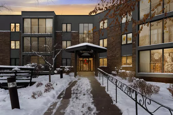 20 Windsor LN #304A, New Brighton, MN 55112