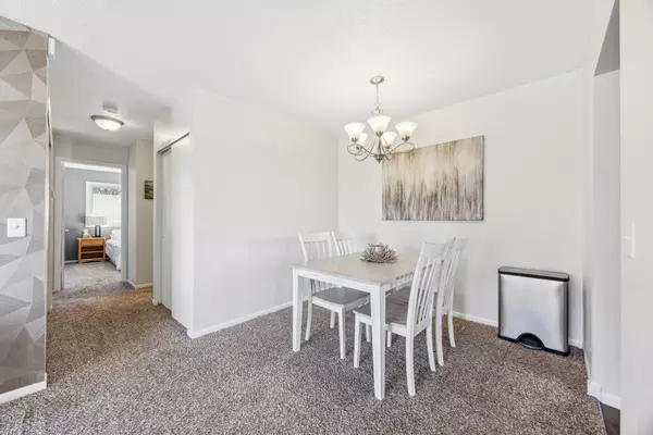 Brooklyn Park, MN 55445,6425 83rd CT N #42D