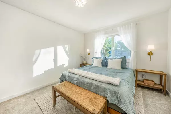 Mound, MN 55364,4371 Wilshire BLVD #b203