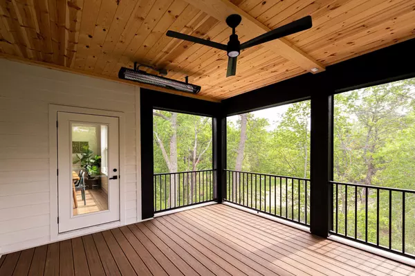 North Oaks, MN 55127,2 Spring Marsh LN