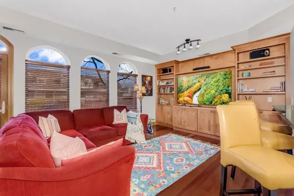 Stillwater, MN 55082,650 Main ST N #B05