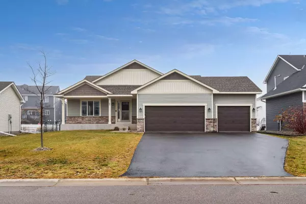 2113 21st AVE S, Lino Lakes, MN 55038