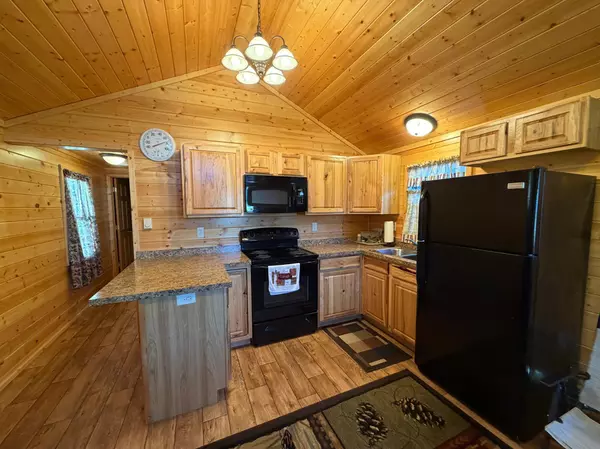 Gwinner, ND 58040,304 N Main Street N