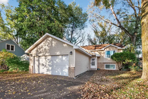 338 8th ST SW, Forest Lake, MN 55025