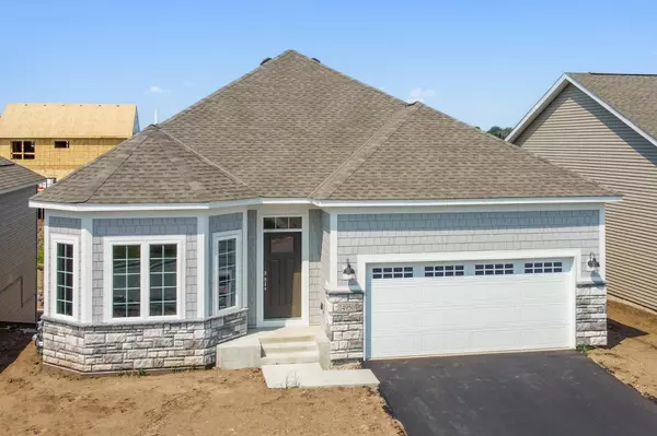 8204 Haywood, Lino Lakes, MN 55014