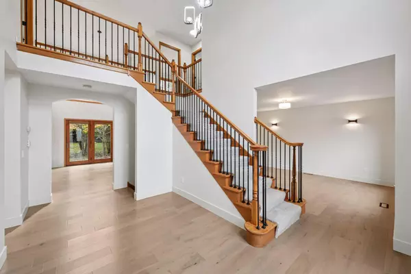 Carver, MN 55315,639 Carver Bluffs Pkwy