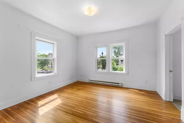 Minneapolis, MN 55405,2559 Aldrich AVE S