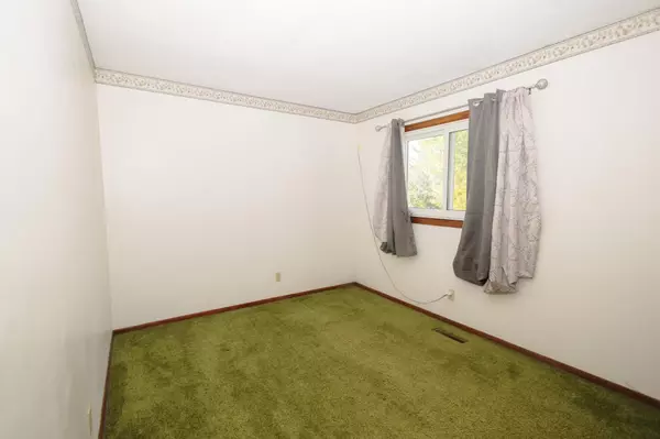 Saint Paul, MN 55117,254 Idaho AVE W