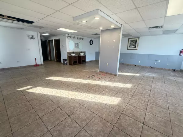 South Saint Paul, MN 55075,727 Marie AVE