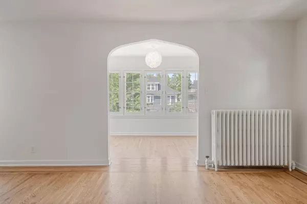 Minneapolis, MN 55405,1621 W 25th ST ##2