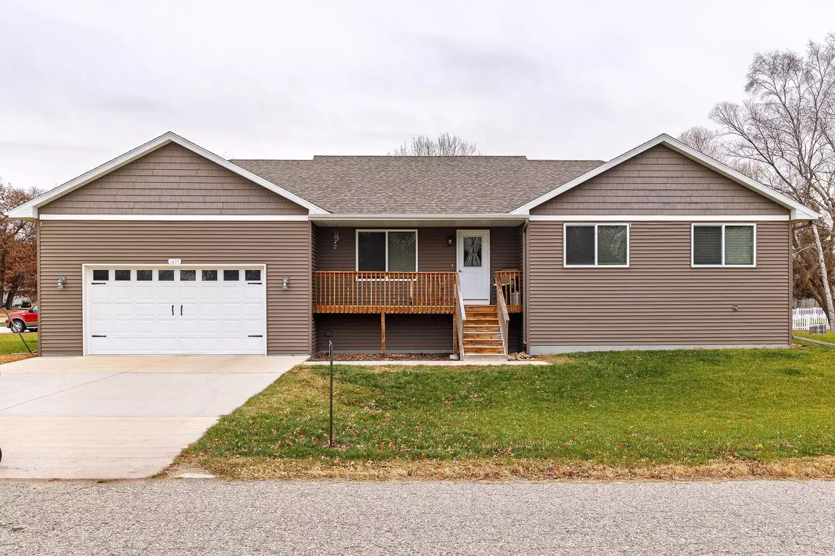 Alexandria, MN 56308,1609 Manor DR NE